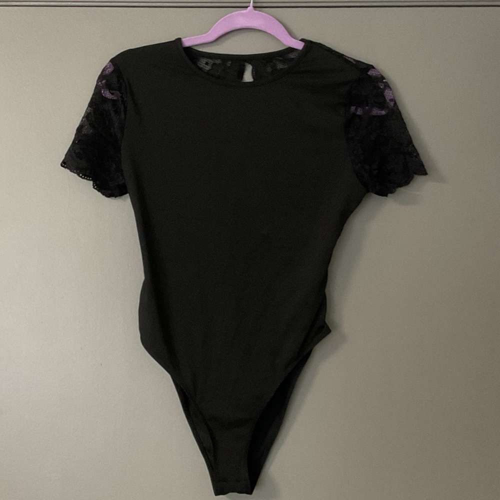 Elegant Black Lace Sleeve Bodysuit, SEXY back, Size S